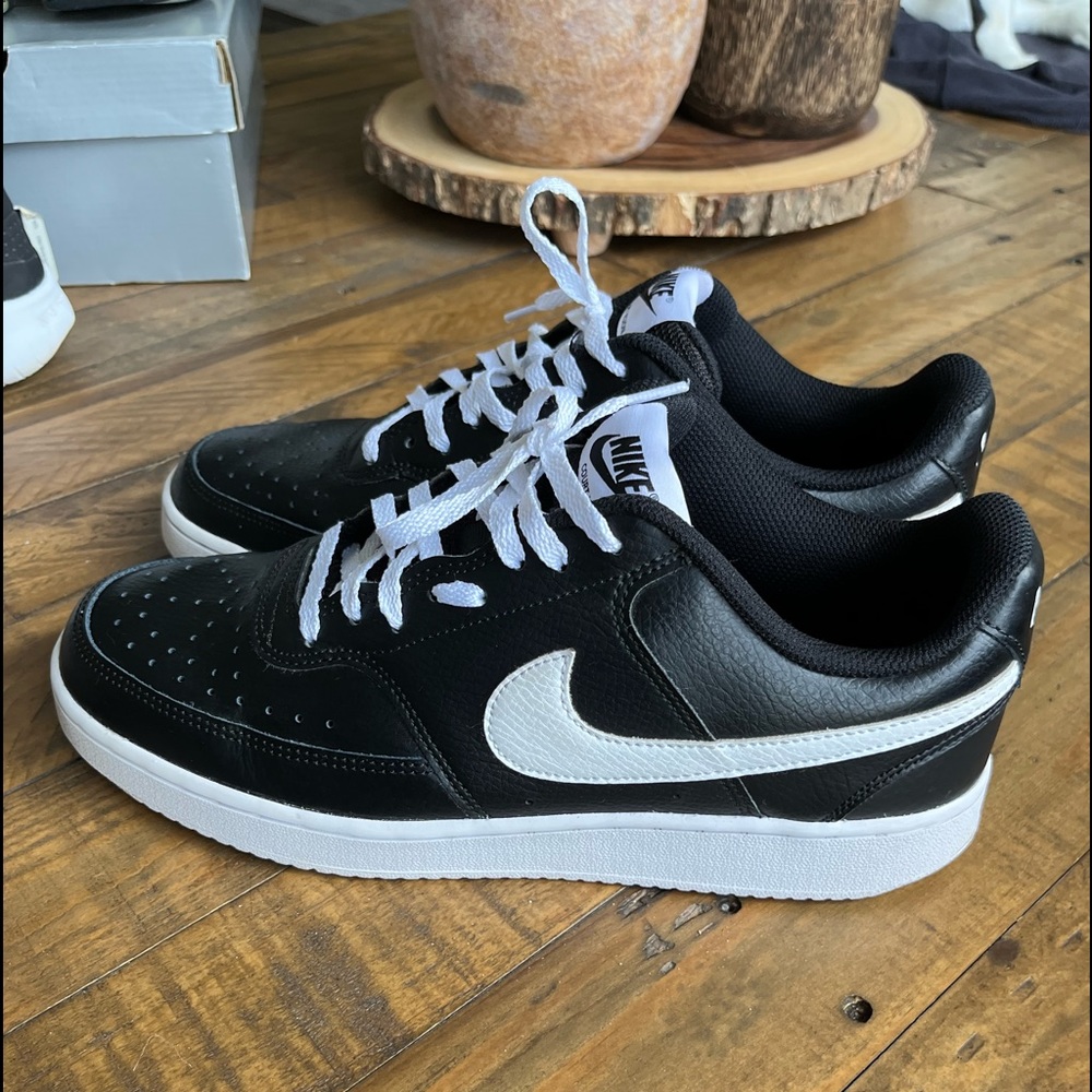 Nike Court Vision shoes EUC